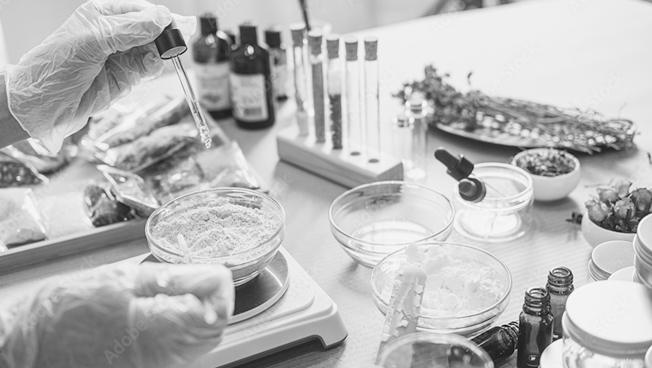 研究・調合の様子